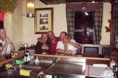 2005_076